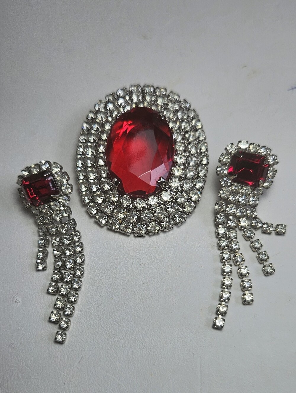 Eisenberg Ice Brooch With Ruby Red Center Stone & Clear Rhinestones